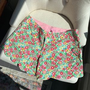 Lilly Pulitzer Scalloped Hem Printed Shorts